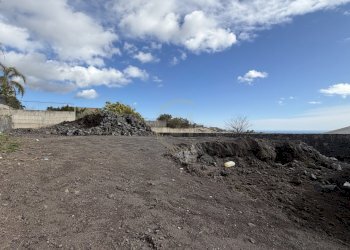 Stato dei luogi esterno.jpeg - Villa Via Messina sn, San Pietro Clarenza - foto 14