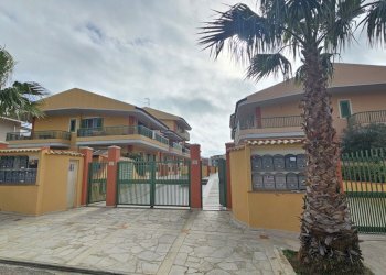 2.jpg - Trilocale Via Luciano Sortino 2, Pozzallo - foto 2