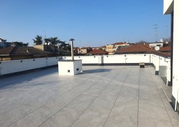 WhatsApp Image 2025-02-27 at 09.32.37 (1).jpeg - Three-room apartment Via Alcide de Gasperi, Parma (neighborhood Cittadella) - photo 5