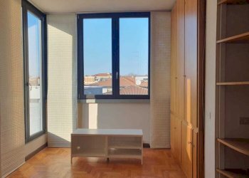 WhatsApp Image 2025-02-27 at 09.32.38 (1).jpeg - Three-room apartment Via Alcide de Gasperi, Parma (neighborhood Cittadella) - photo 6