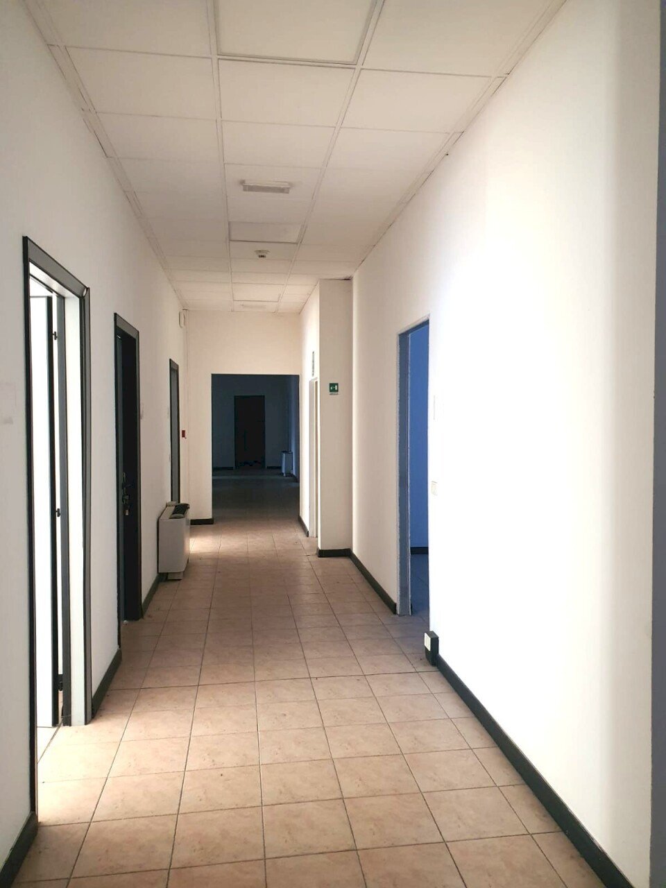 WhatsApp Image 2025-02-06 at 15.51.10.jpeg - Ufficio Via Emilia Est 210, Parma (zona San Lazzaro) - foto 2