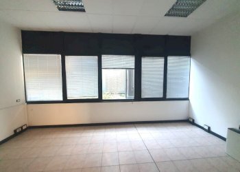 WhatsApp Image 2025-02-06 at 15.51.12.jpeg - Ufficio Via Emilia Est 210, Parma (zona San Lazzaro) - foto 12