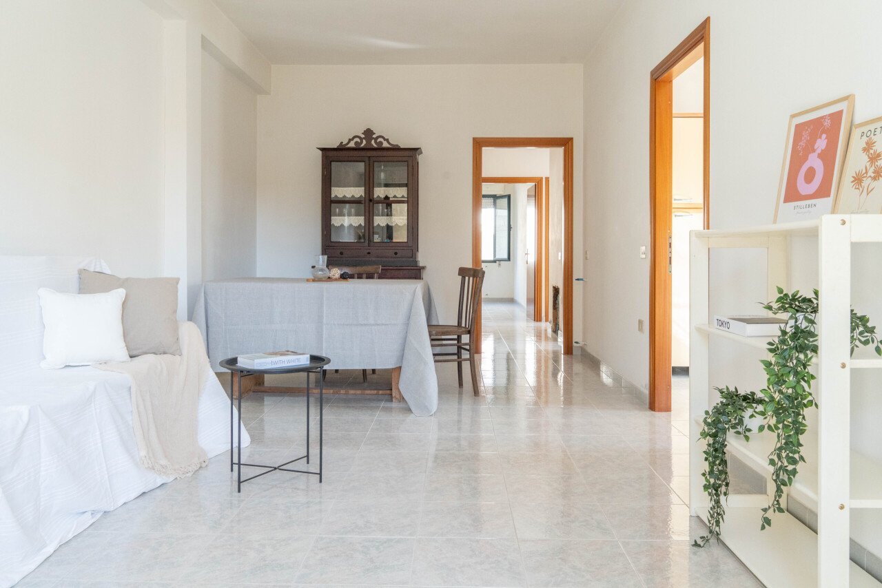 DSC09799.jpg - Independent house Uta - photo 1