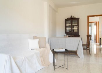 DSC09801.jpg - Casa indipendente Uta - foto 3