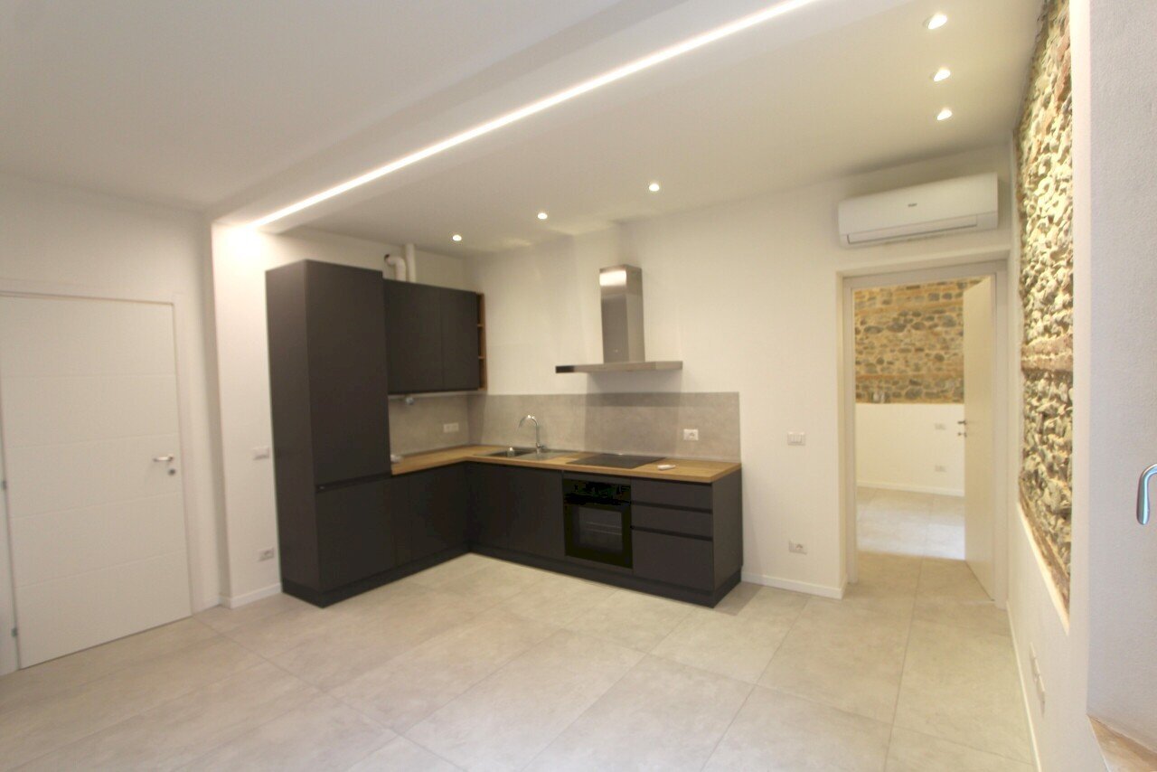 IMG_9315.JPG - Four-room apartment Piazza Giuseppe Garibaldi, Valsamoggia - photo 2