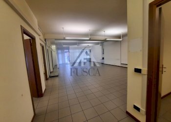 fondo-lucca-affitto_22.jpg - Ufficio Viale G. Puccini, Lucca - foto 20