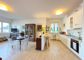 2.jpg - Appartamento Porto Ceresio - foto 2