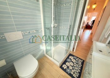 15.jpg - Appartamento Porto Ceresio - foto 15