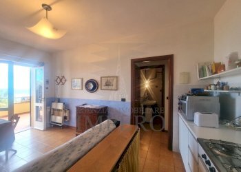 20250505_154335.jpg - Bilocale Corso G. Verdi 17, Ventimiglia - foto 4