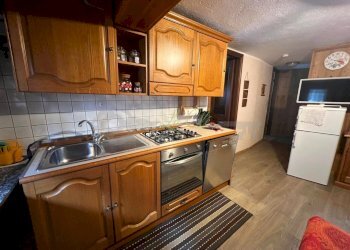 AFFITTO COURMAYEUR - CUCINA - Trilocale Courmayeur - foto 4