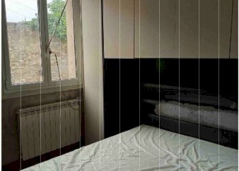 6.jpg - Quadrilocale Via Monfenera 9B, Genova (zona Bolzaneto) - foto 5