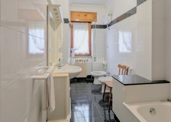 PXL_20260213_092717805.NIGHT~2.jpg - Villa Via Granieri 56, Nettuno - foto 29