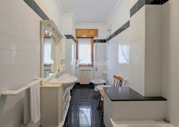 PXL_20260213_092732024.NIGHT~2.jpg - Villa Via Granieri 56, Nettuno - foto 30