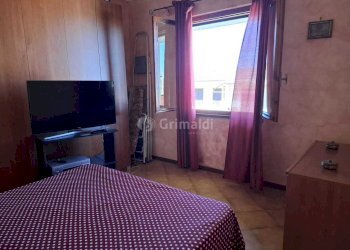 camera da letto - Portion of a house via Tirelli 36, Anzio - photo 8