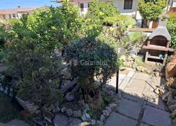 giardino mattonato - Portion of a house via Tirelli 36, Anzio - photo 12