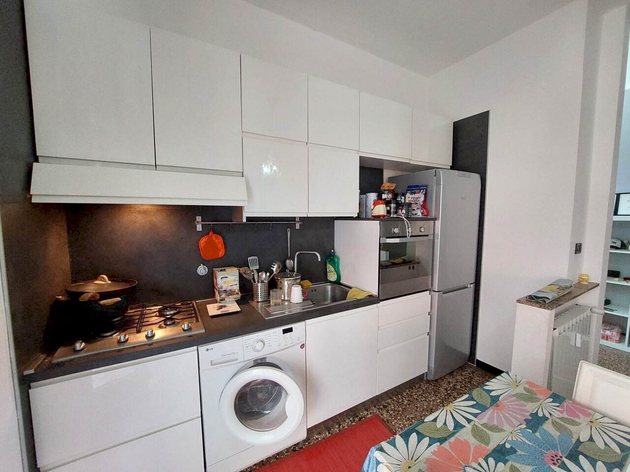 20260124_142735.jpg - Bilocale Via delle Gavette, Genova (zona Staglieno) - foto 2