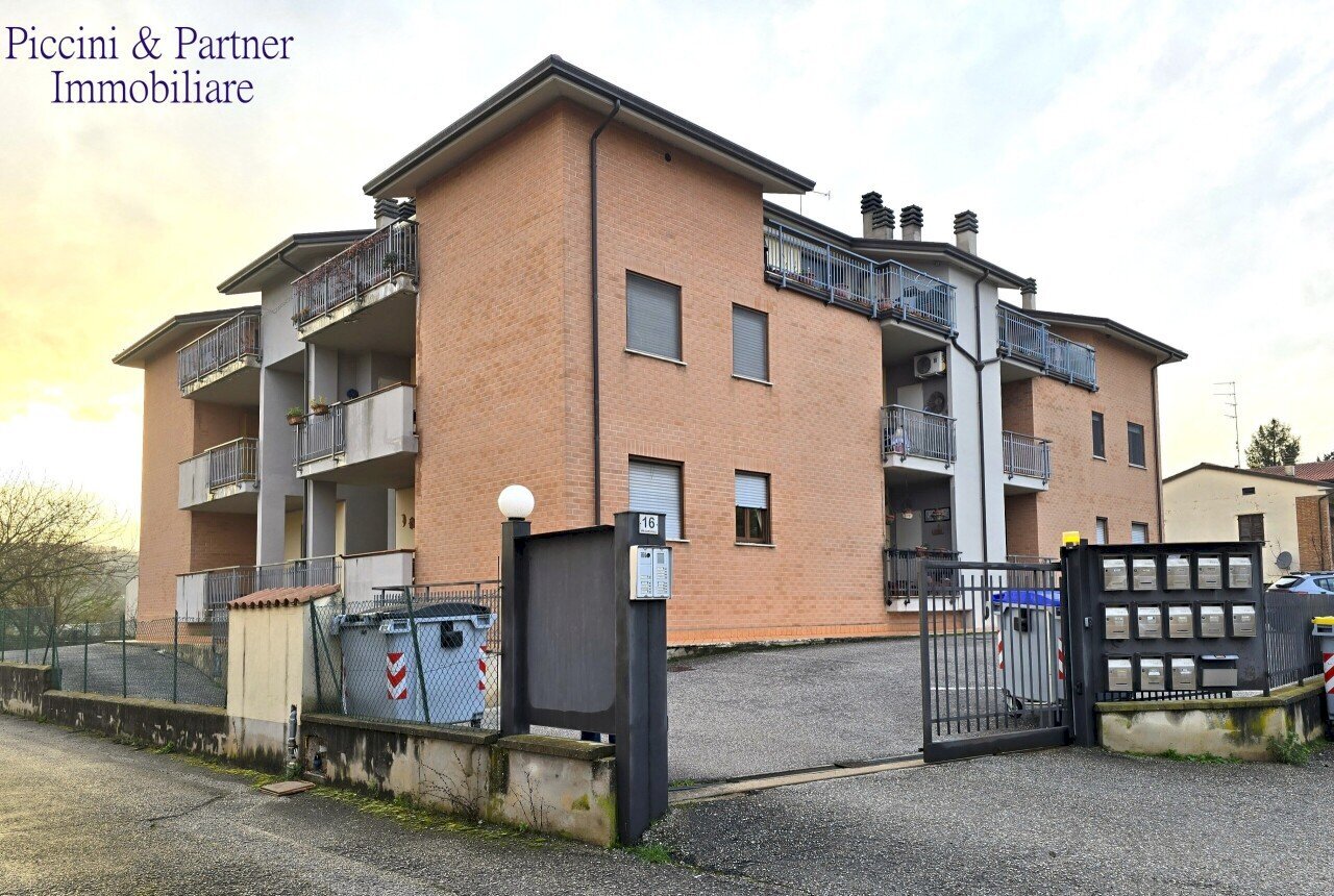 01.jpg - Quadrilocale Via Giuseppe Cardinali 22, Magione - foto 1