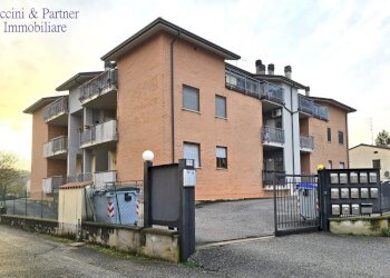 01.jpg - Quadrilocale Via Giuseppe Cardinali 22, Magione - foto 1