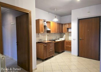 18.jpg - Quadrilocale Via Giuseppe Cardinali 22, Magione - foto 18