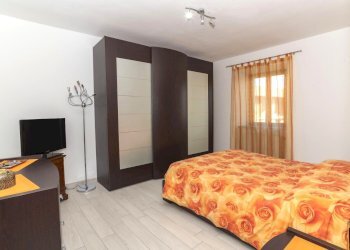 CAMERA 1 - Appartamento Nole - foto 9