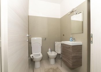 BAGNO ZONA NOTTE - Appartamento Nole - foto 14