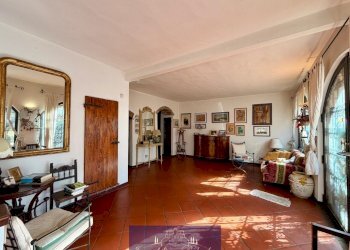 WhatsApp Image 2026-02-20 at 15.07.39 (17).jpeg - Townhouse Via di Carcheri, Lastra a Signa - photo 17