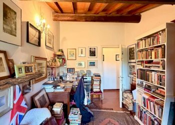 WhatsApp Image 2026-02-20 at 15.07.39 (27).jpeg - Townhouse Via di Carcheri, Lastra a Signa - photo 27