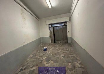 WhatsApp Image 2026-02-18 at 11.51.39 (1).jpeg - Locale Commerciale Via Valdegola, Firenze (zona Santa Maria Novella) - foto 2