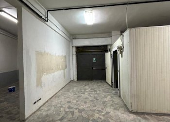 WhatsApp Image 2026-02-18 at 11.51.40 (2).jpeg - Locale Commerciale Via Valdegola, Firenze (zona Santa Maria Novella) - foto 5