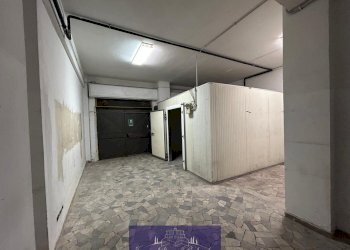 WhatsApp Image 2026-02-18 at 11.51.40 (3).jpeg - Locale Commerciale Via Valdegola, Firenze (zona Santa Maria Novella) - foto 6