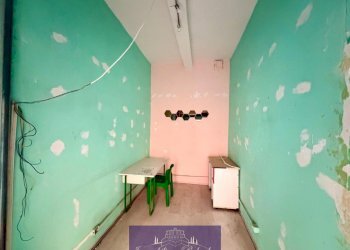 WhatsApp Image 2026-02-19 at 17.35.53 (3).jpeg - Locale Commerciale Via Mino, Firenze (zona Santa Croce) - foto 3