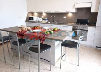 69d06625-2785-4bb6-aaa9-a13db0f29e33.jpg - Appartamento Via Francesco Crispi 74, La Spezia - foto 3