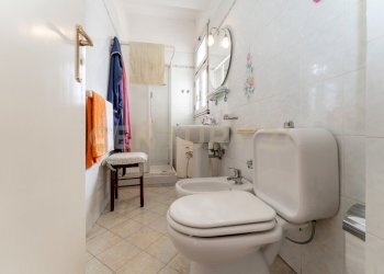 Via Giacomo Leopardi 1 (13).jpg - Casa semi indipendente Via G. Leopardi 1, Sant'Agata Li Battiati - foto 13