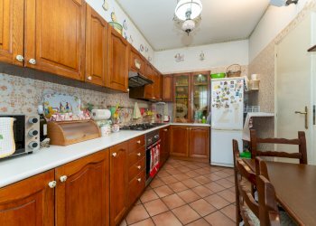 Via Giacomo Leopardi 1 (15).jpg - Casa semi indipendente Via G. Leopardi 1, Sant'Agata Li Battiati - foto 15