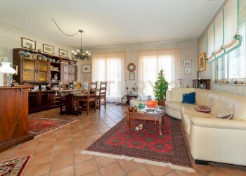 Via Giacomo Leopardi 1 (18).jpg - Casa semi indipendente Via G. Leopardi 1, Sant'Agata Li Battiati - foto 18