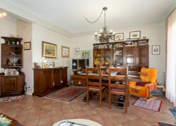 Via Giacomo Leopardi 1 (21).jpg - Casa semi indipendente Via G. Leopardi 1, Sant'Agata Li Battiati - foto 21