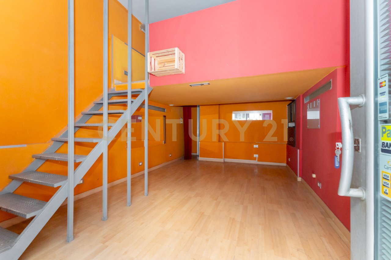 Via Padova 64 CT (4).jpg - Commercial Premises Via Padova 64, Catania - photo 1