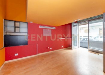 Via Padova 64 CT (7).jpg - Commercial Premises Via Padova 64, Catania - photo 7