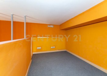 Via Padova 64 CT (19).jpg - Commercial Premises Via Padova 64, Catania - photo 19