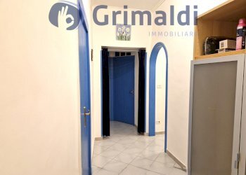 111.jpg - Trilocale Via Antonio Mancini 22, Napoli (zona Vomero) - foto 4