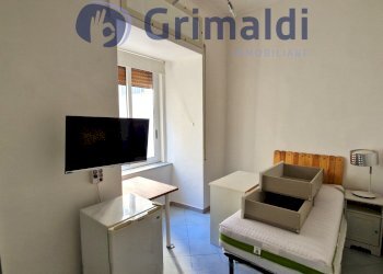 130.jpg - Trilocale Via Antonio Mancini 22, Napoli (zona Vomero) - foto 12