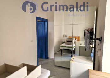 132.jpg - Trilocale Via Antonio Mancini 22, Napoli (zona Vomero) - foto 13