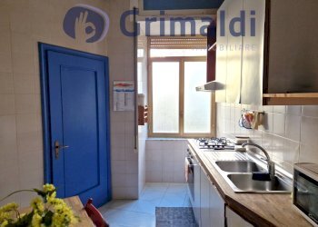 140.jpg - Trilocale Via Antonio Mancini 22, Napoli (zona Vomero) - foto 15