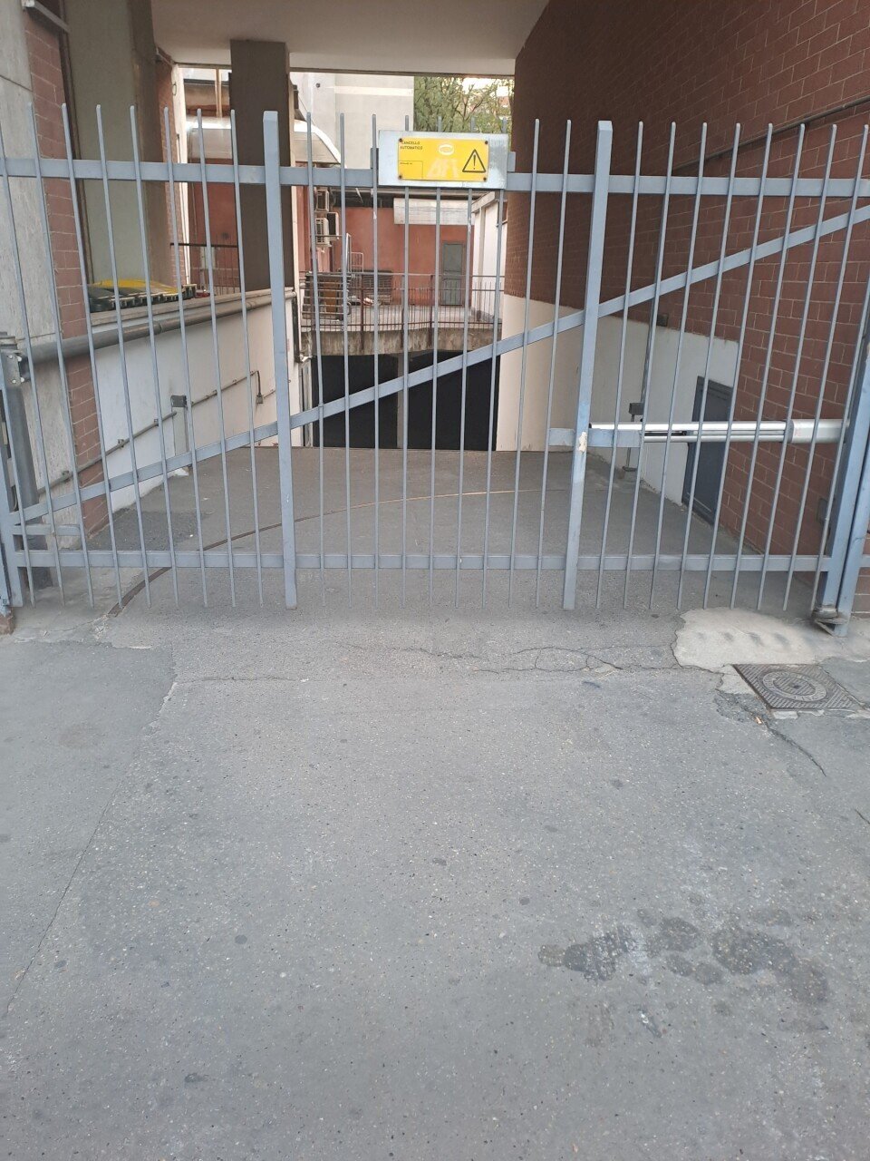 FOTO BOX 1.jpg - Box CORSI SIRACUSA 140, Torino (zona Mirafiori Nord) - foto 1