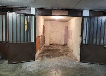 8671bcf8-89be-4a95-ae2a-0815c460fb6d.jpg - Box CORSI SIRACUSA 140, Torino (zona Mirafiori Nord) - foto 4