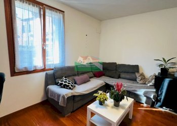 PHOTO-2025-12-10-14-27-28 2.jpg - Appartamento Via Zanelli Naviglio, Ravenna - foto 3