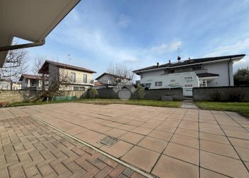 Bilocale Str. Privata Papa Giovanni Paolo II, Cameri - foto 26