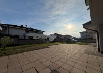 Bilocale Str. Privata Papa Giovanni Paolo II, Cameri - foto 28