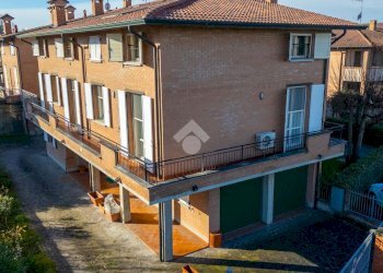 Casa indipendente Villa abbinata Via Fratelli Gastinelli, Reggio nell'Emilia - foto 46