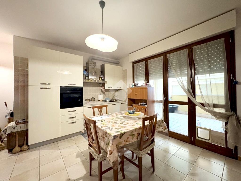 Trilocale Via Benigno Zaccagnini, Rimini - foto 1